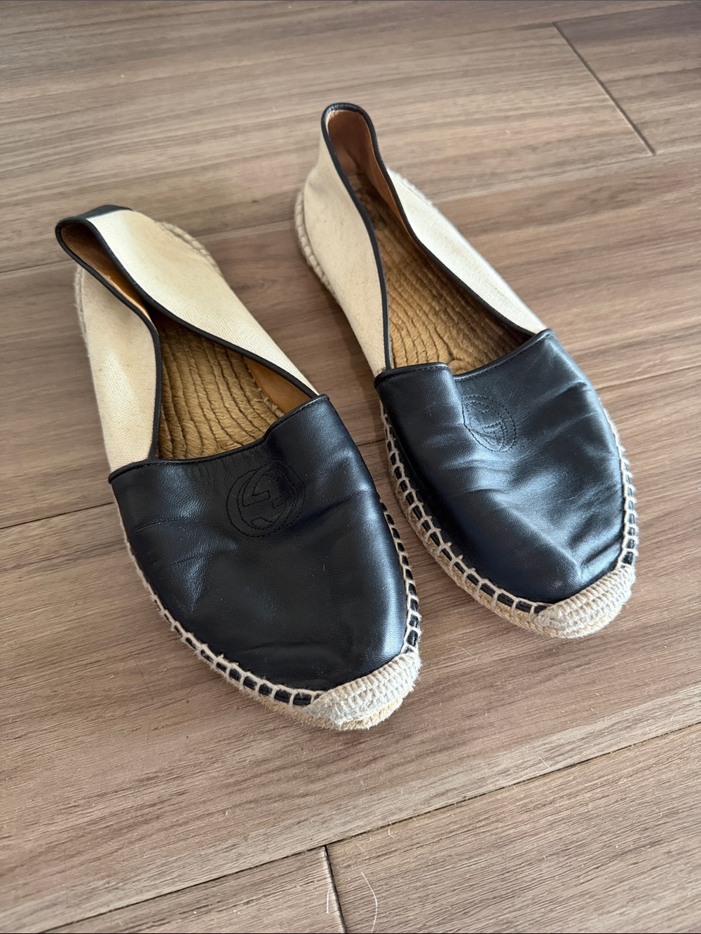 Gucci GG Monogram Women's Black Leather & Cream Canvas Espadrille Flats